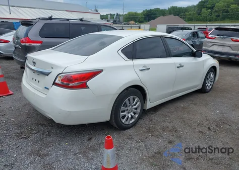 2014 Nissan Altima 2.5 S from USA, damaged, VIN 1N4AL3AP4EC135602